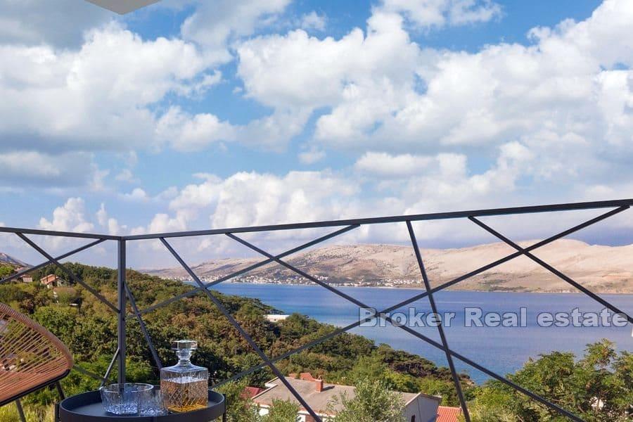 Villa avec piscine et vue mer