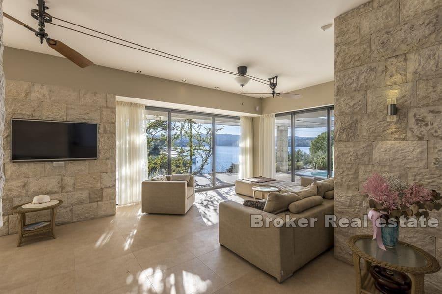 Modern villa by the sea