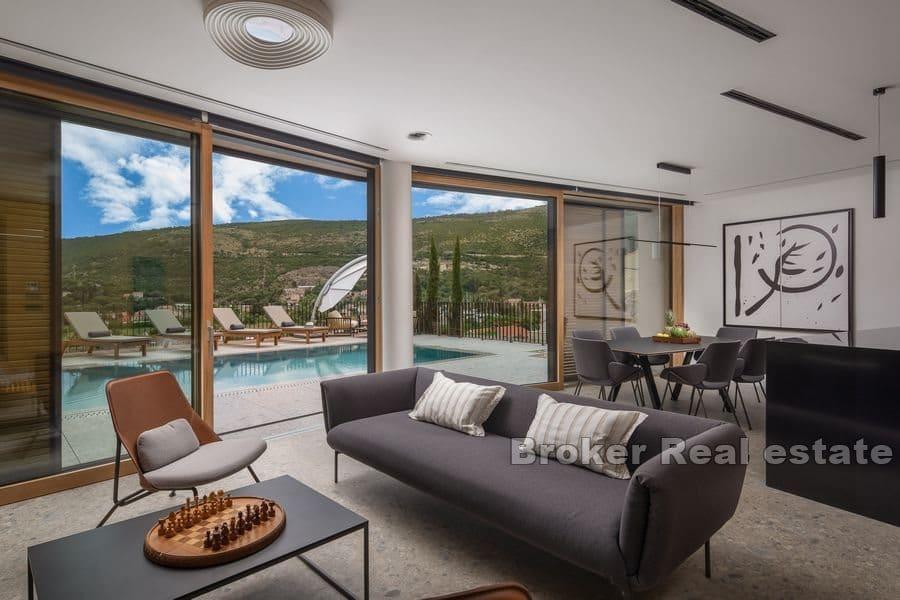 Luksus villa med basseng