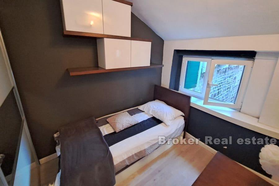 Four-room apartment in the old center