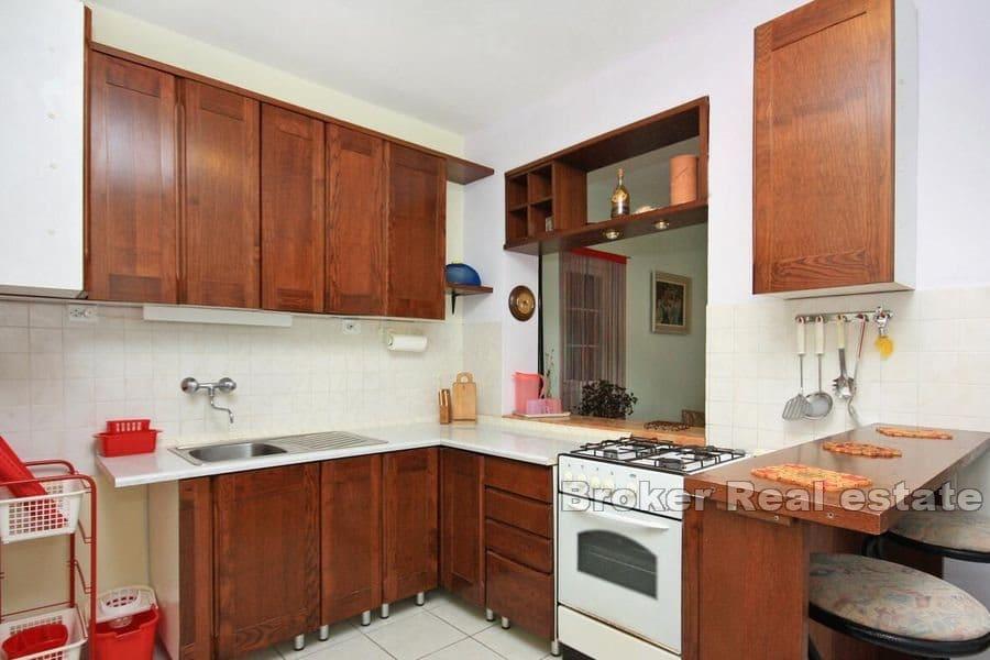 House with a spacious garden near the sea