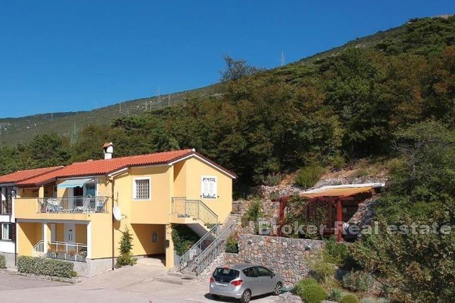 Apartment house first row to the sea