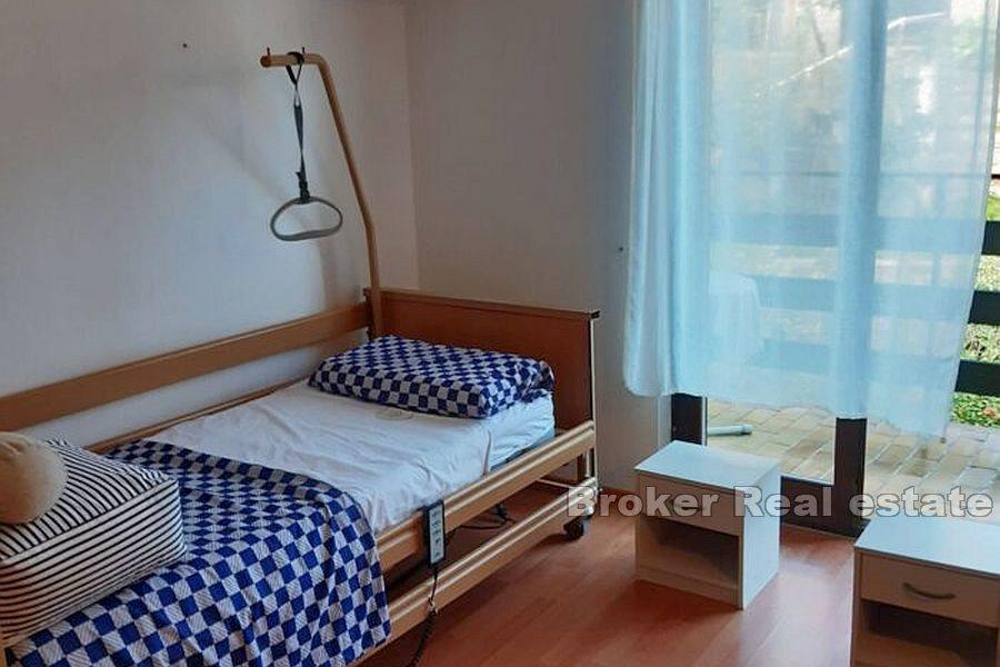 Lovran, house with a spacious garden