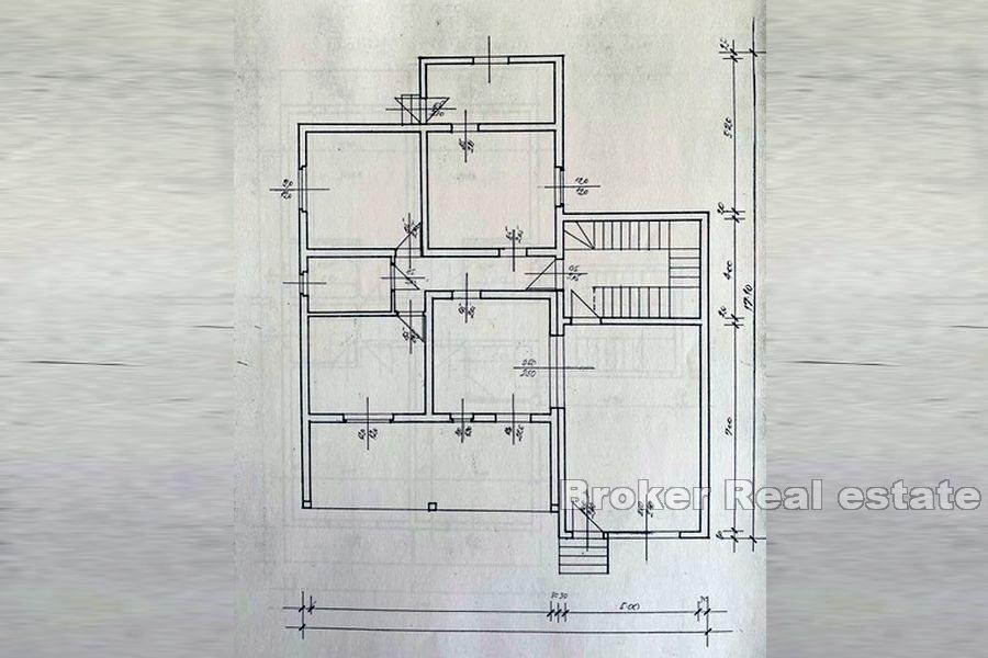 Lovran, maison avec un grand jardin