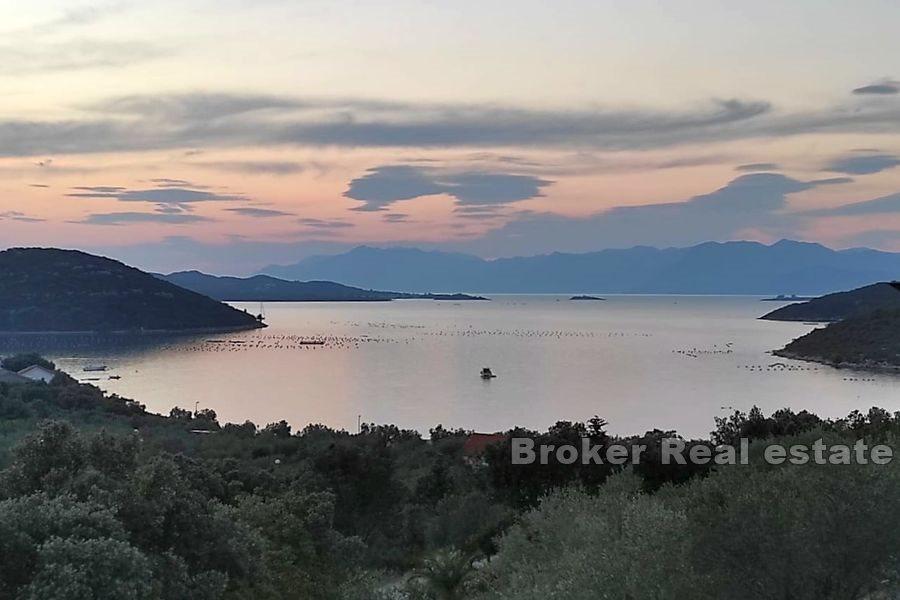 Građevinsko zemljište s pogledom na more