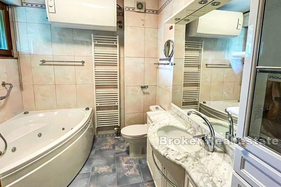 Luxusapartment mit wunderschönem Blick auf das Meer