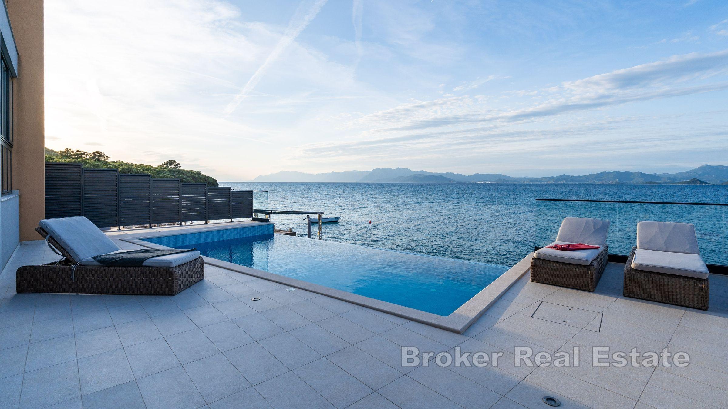 Haus in erster Reihe zum Meer