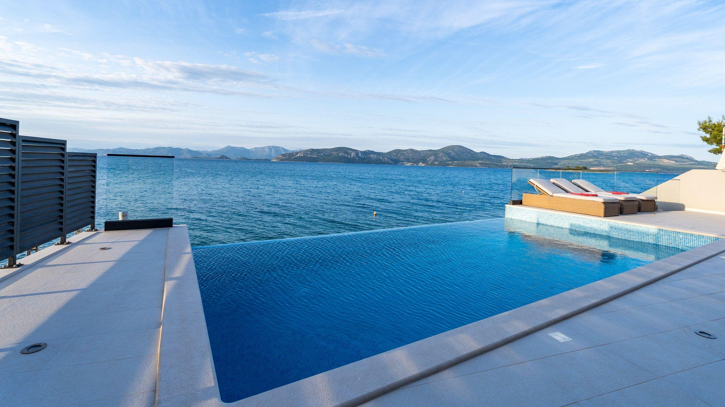 Haus in erster Reihe zum Meer