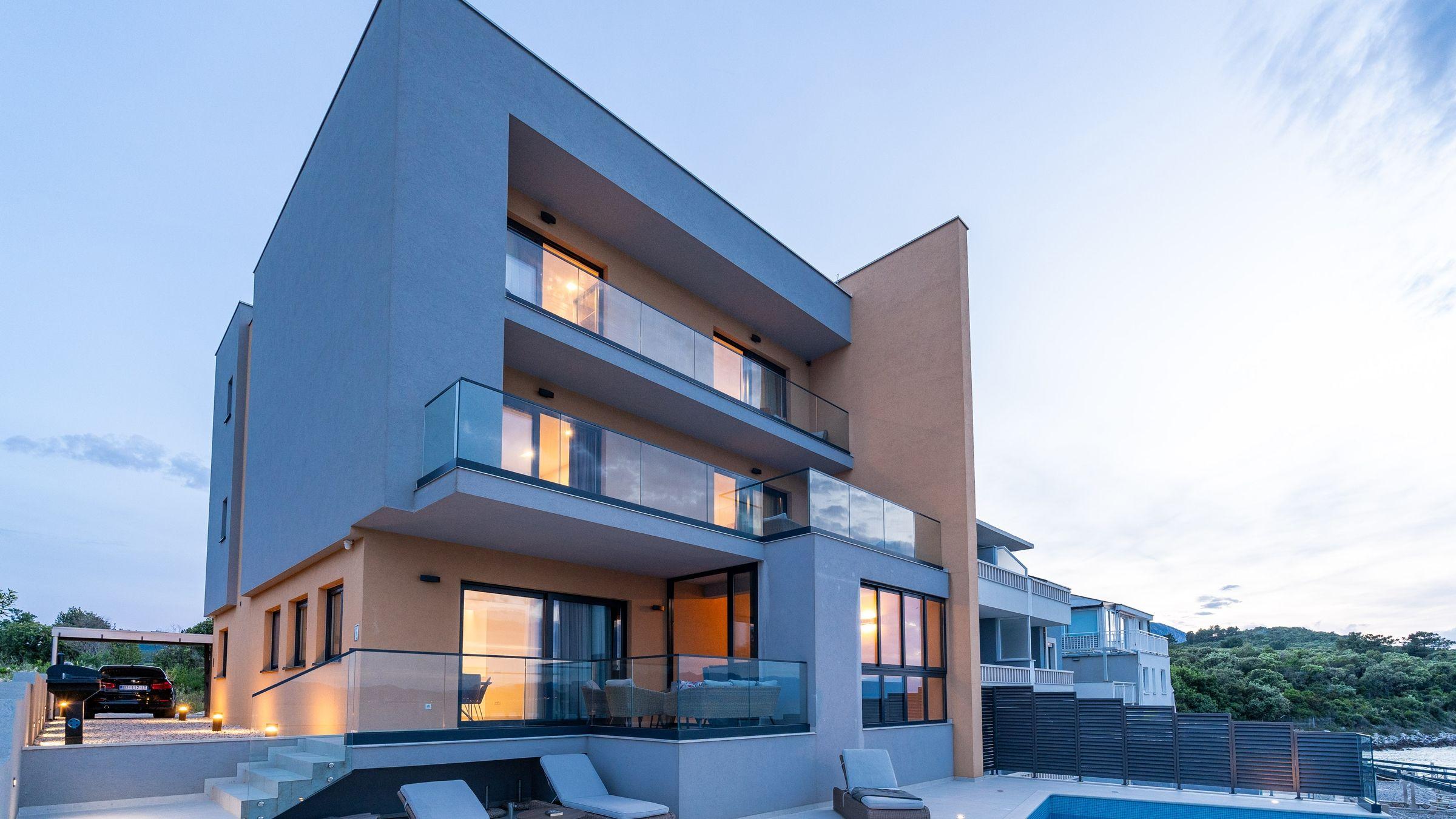 Haus in erster Reihe zum Meer