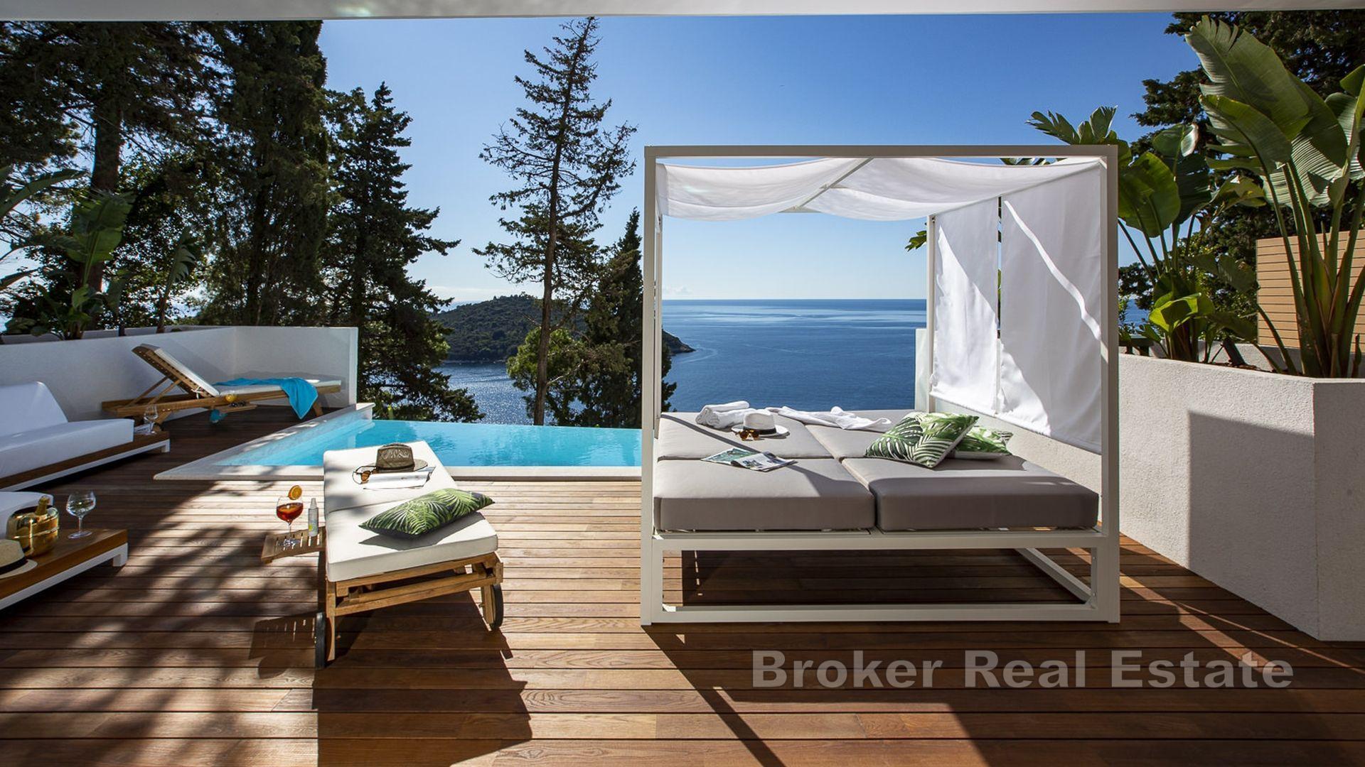 Villa med åpen havutsikt