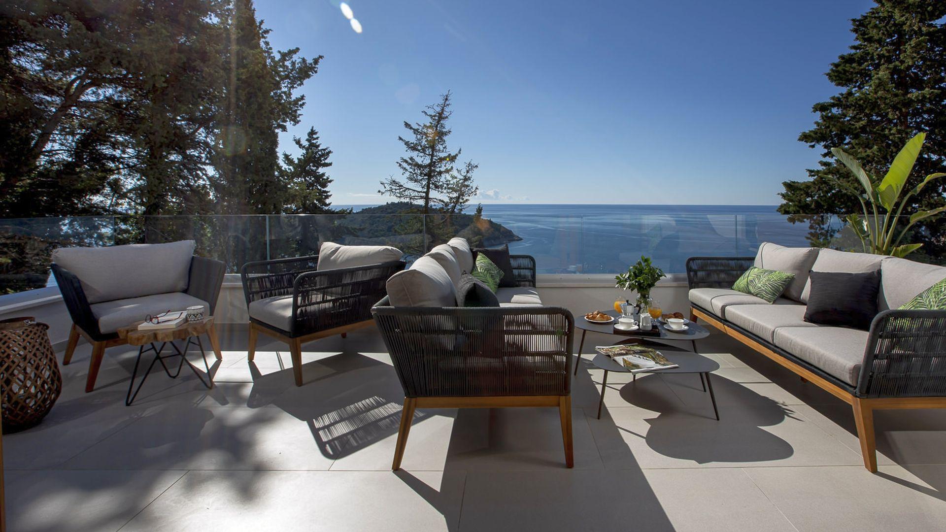 Vila s otevřeným výhledem na moře