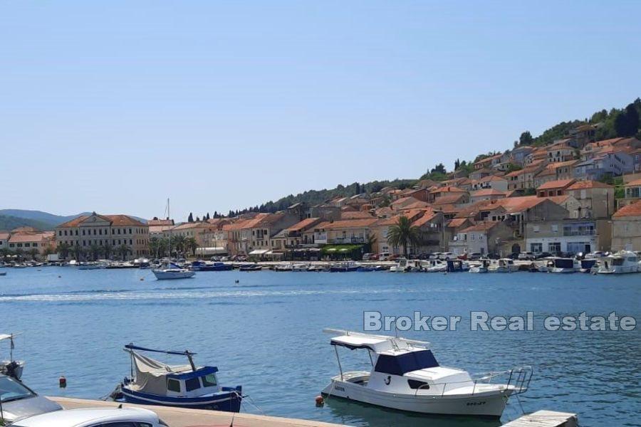 Dom do remontu, pierwszy rząd do morza