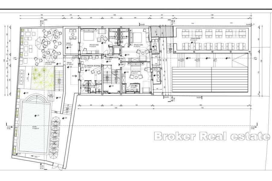 Dom do remontu, pierwszy rząd do morza