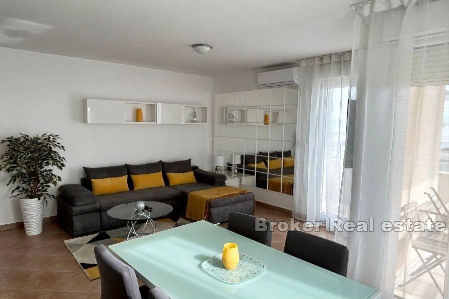 Zenta - Apartment with sea view
