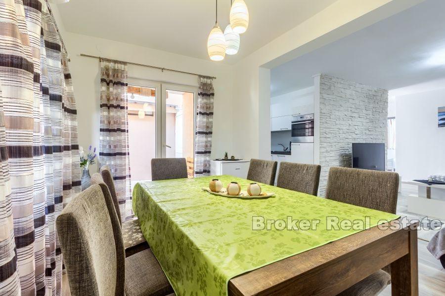 Apartmánový dům s bazénem