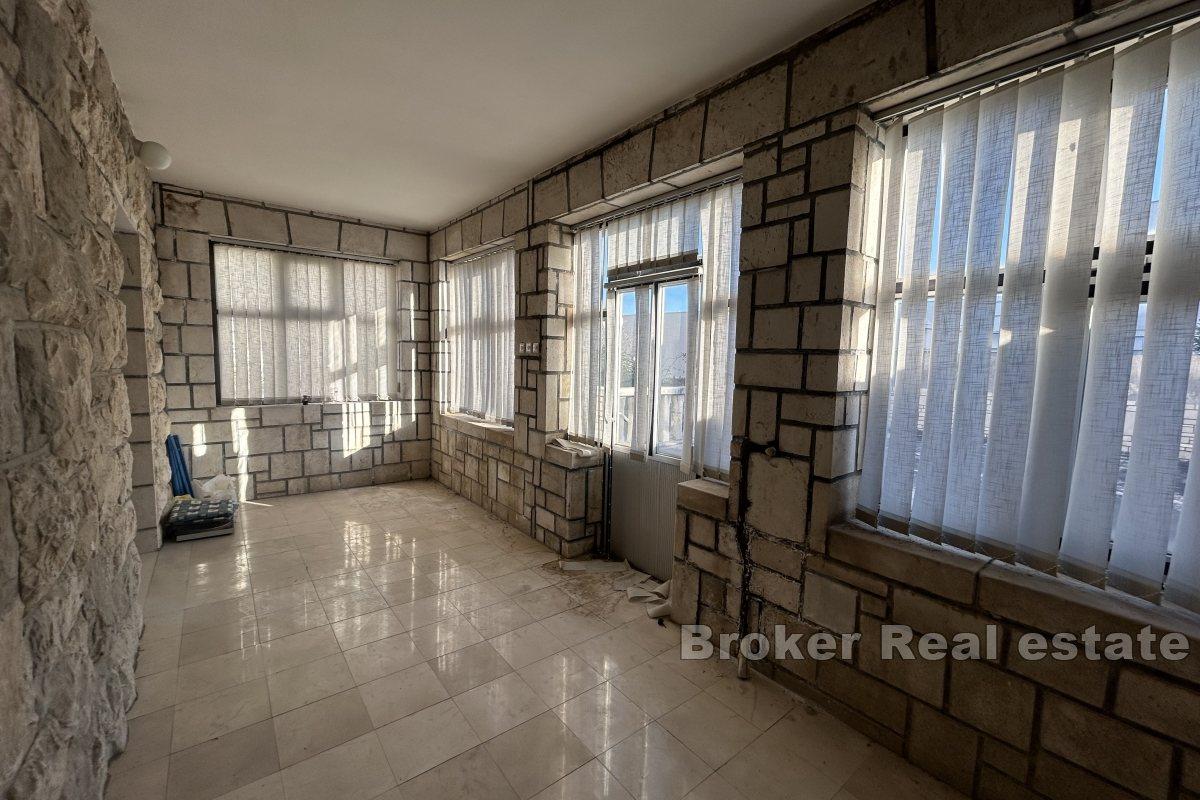 Bačvice - Two-story house with a sea view