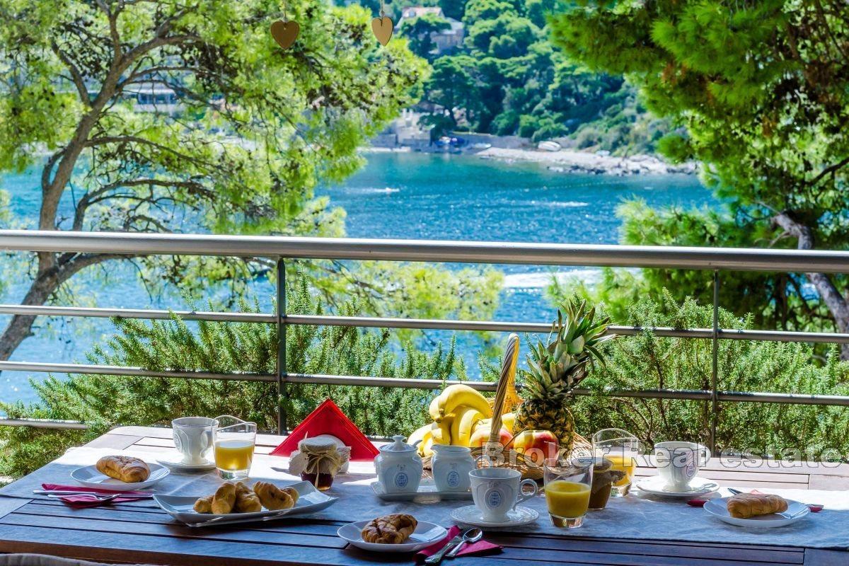 001-5295-30-Dubrovnik-Attractive-apartment-first-row-to-the-sea