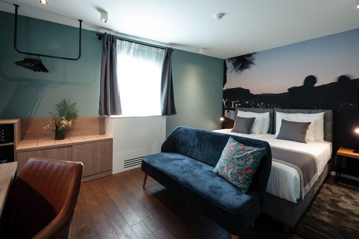 Zabytkowy hotel w centrum miasta