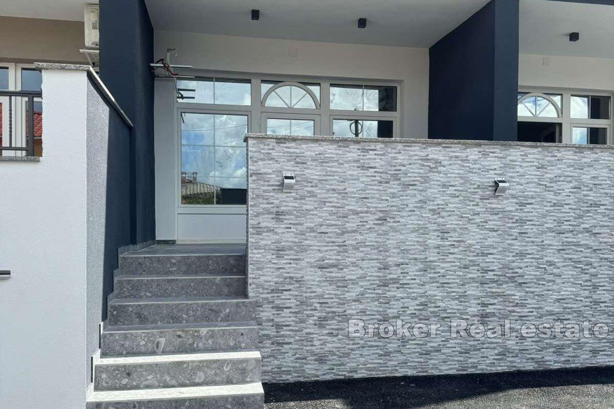 Современная квартира в новостройке