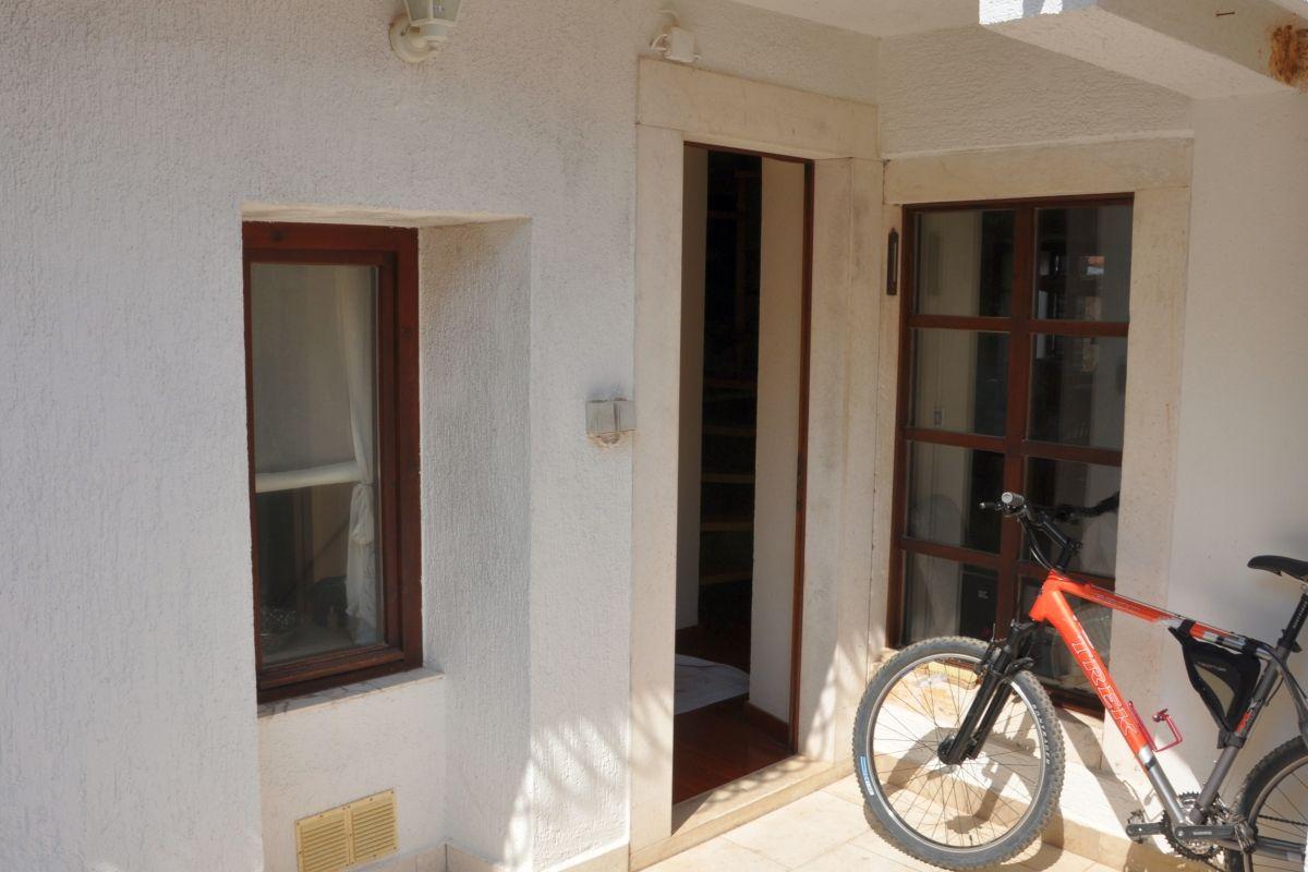 Dalmatinska kamena kuća