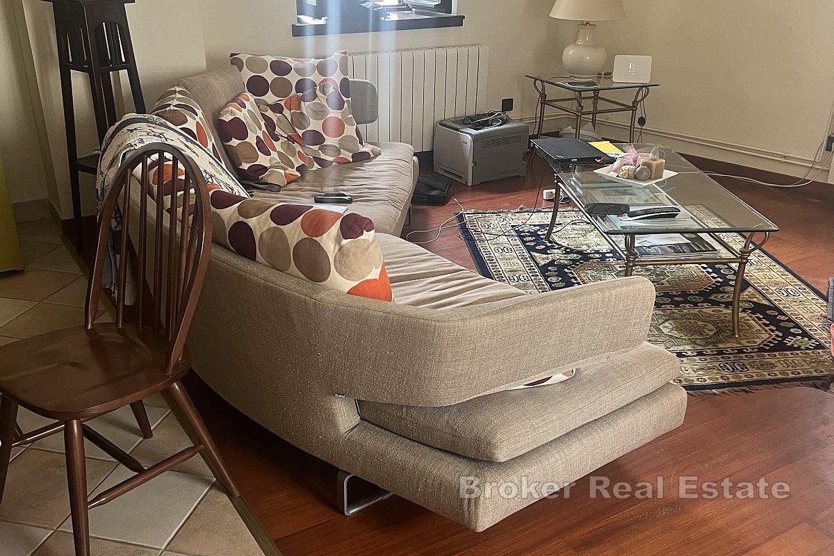 Далматинский каменный дом