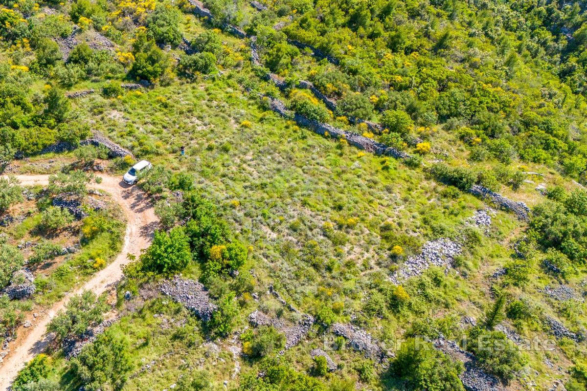 Stavební pozemek s výhledem na moře