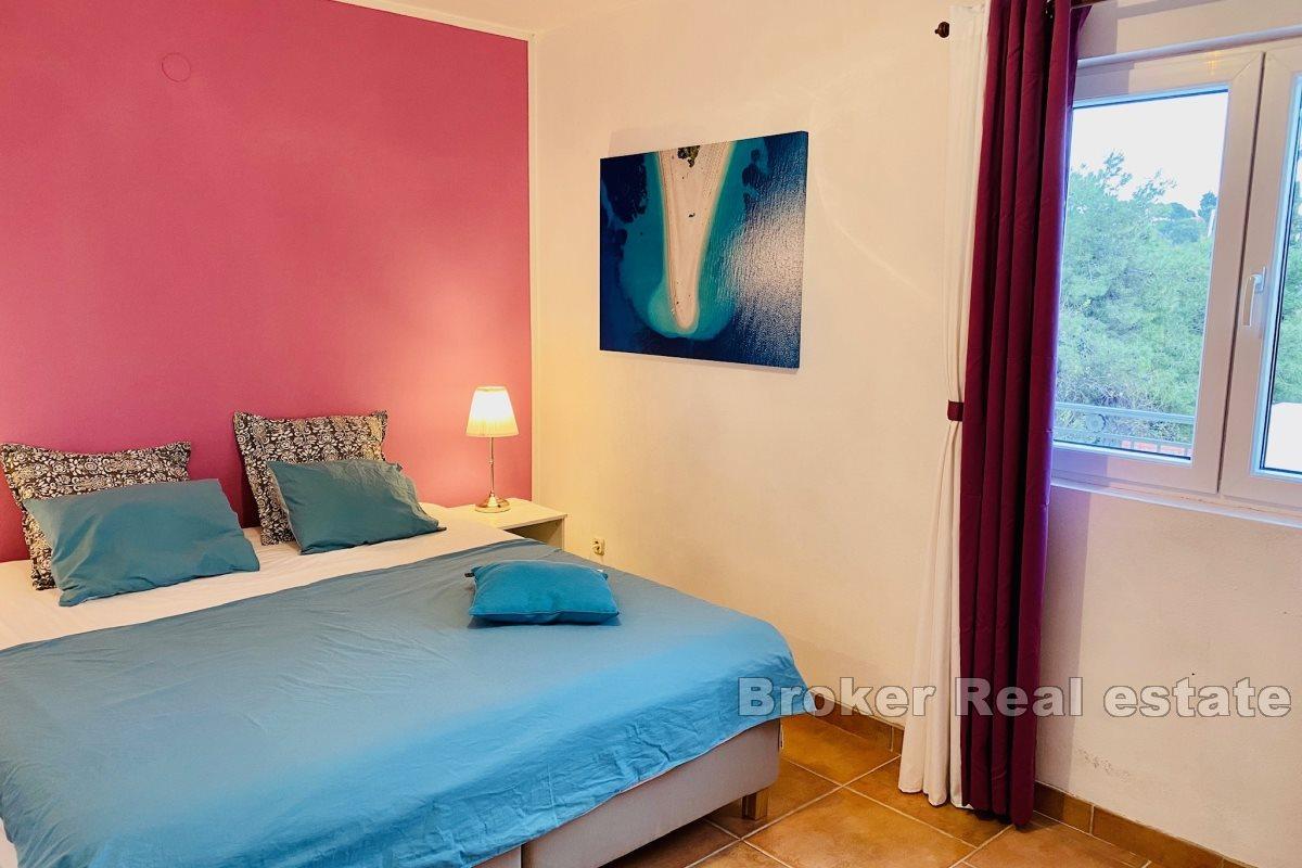 Mehrfamilienhaus mit Meerblick