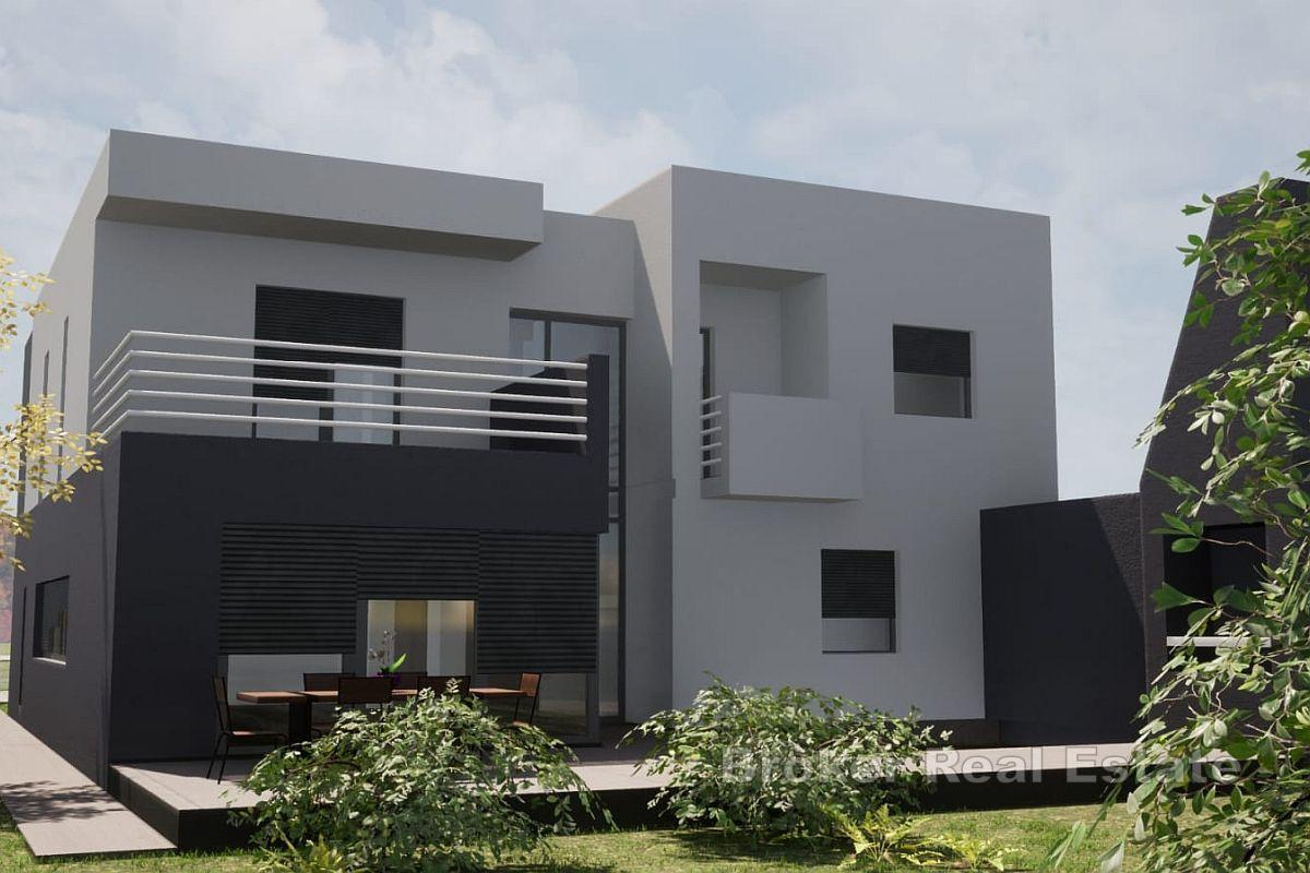 Terreno edificabile con progetto principale