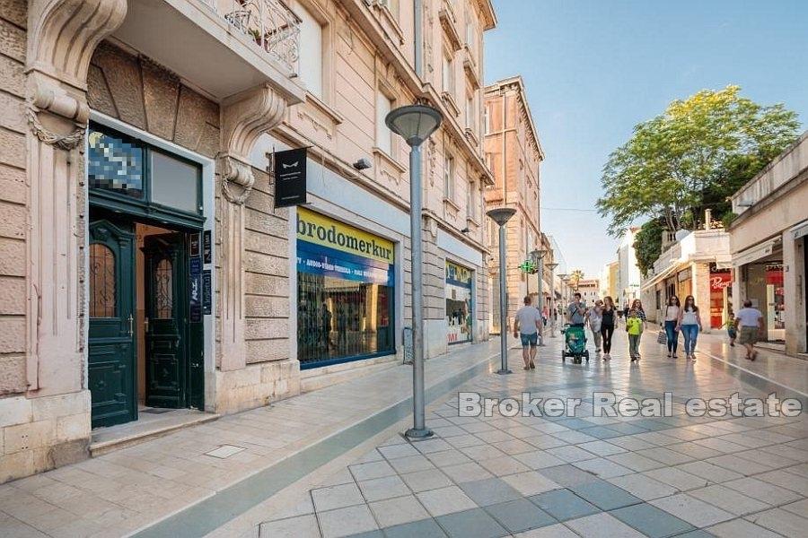 Espace commercial au centre-ville