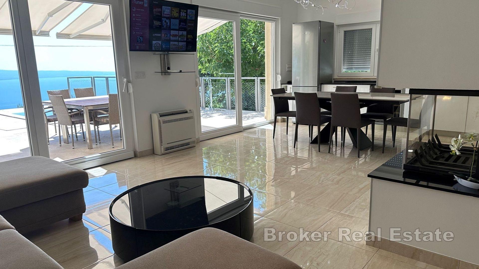 Ferienvilla mit atemberaubendem Meerblick