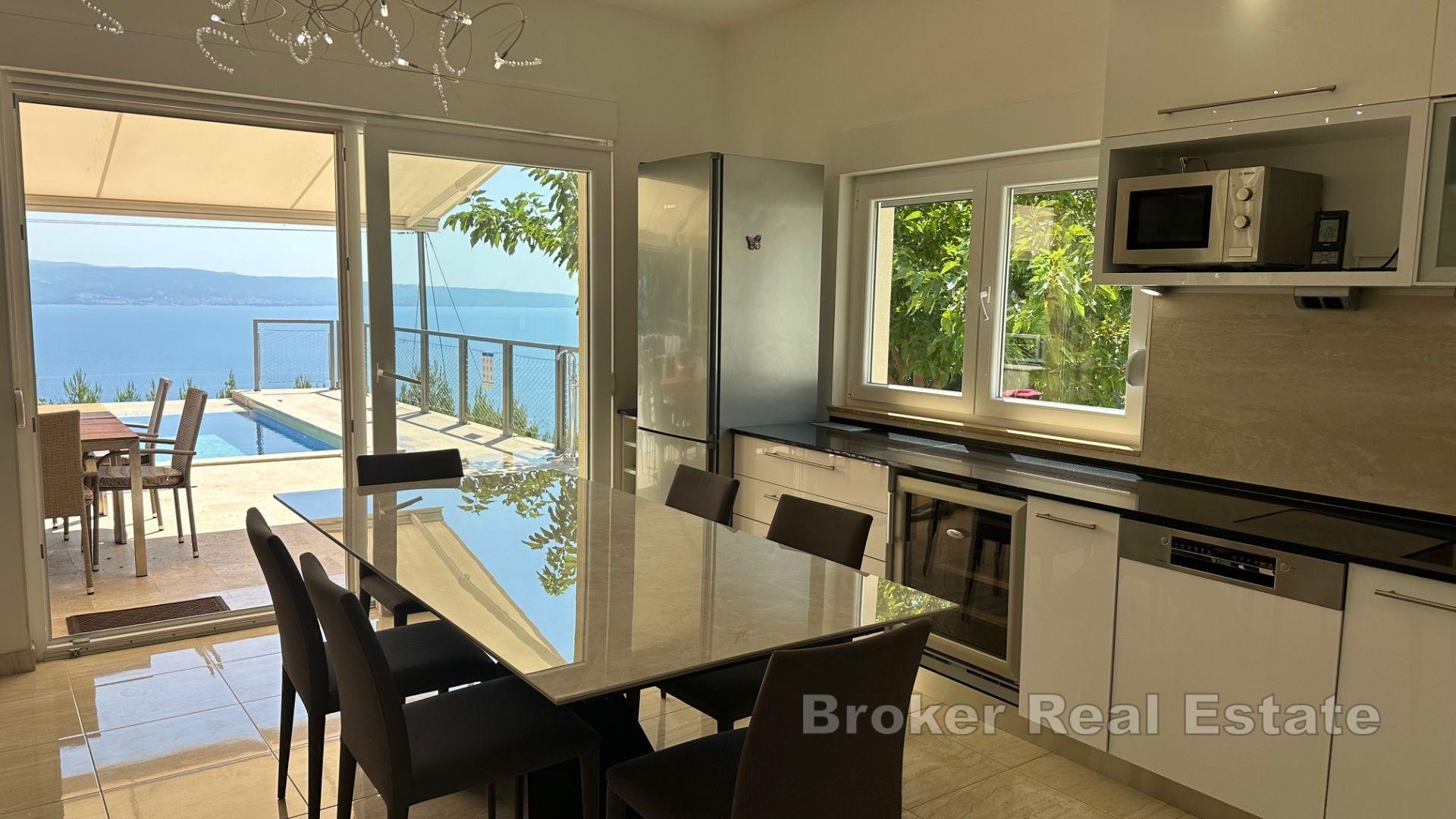 Ferienvilla mit atemberaubendem Meerblick