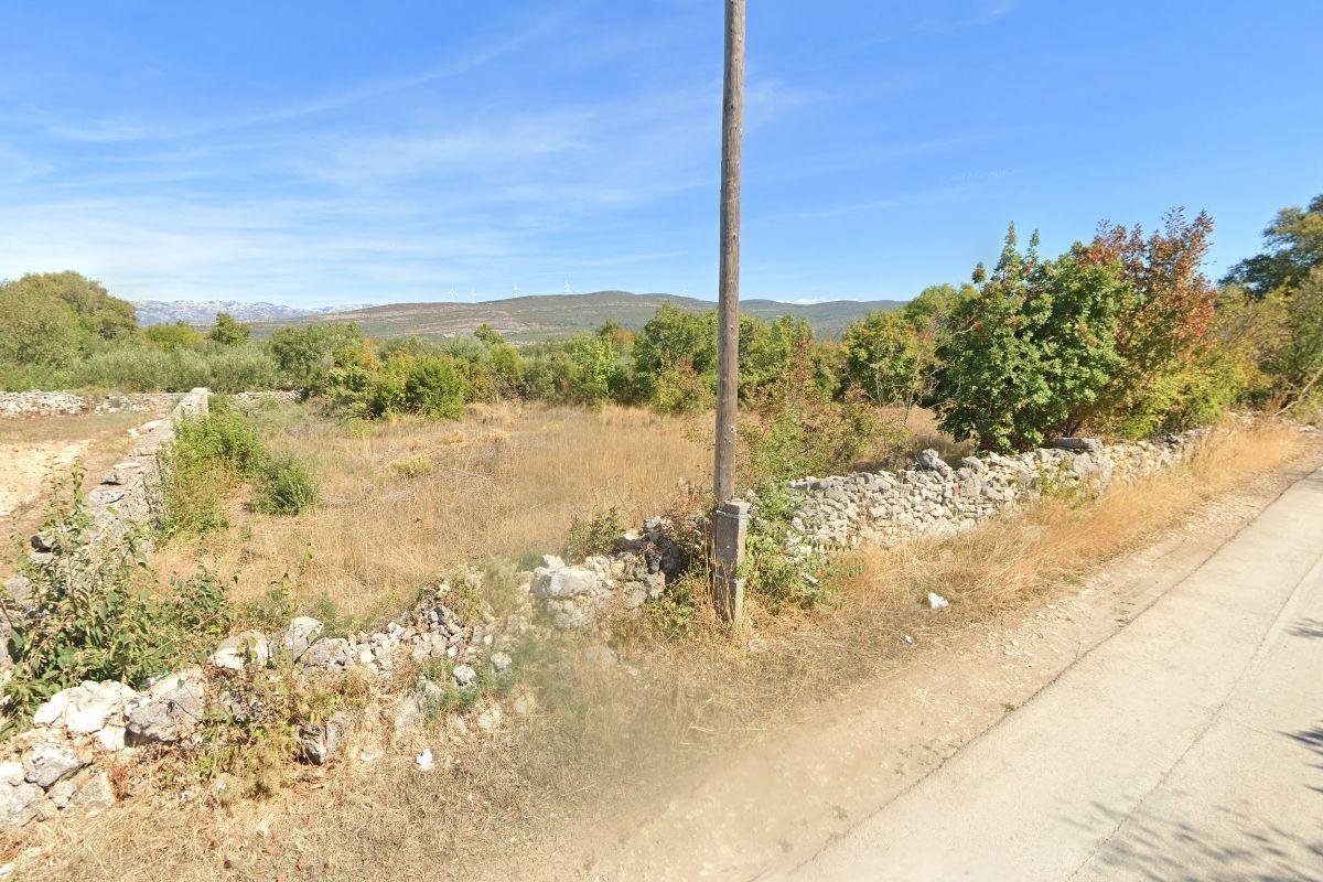 Građevinsko zemljište na mirnoj lokaciji