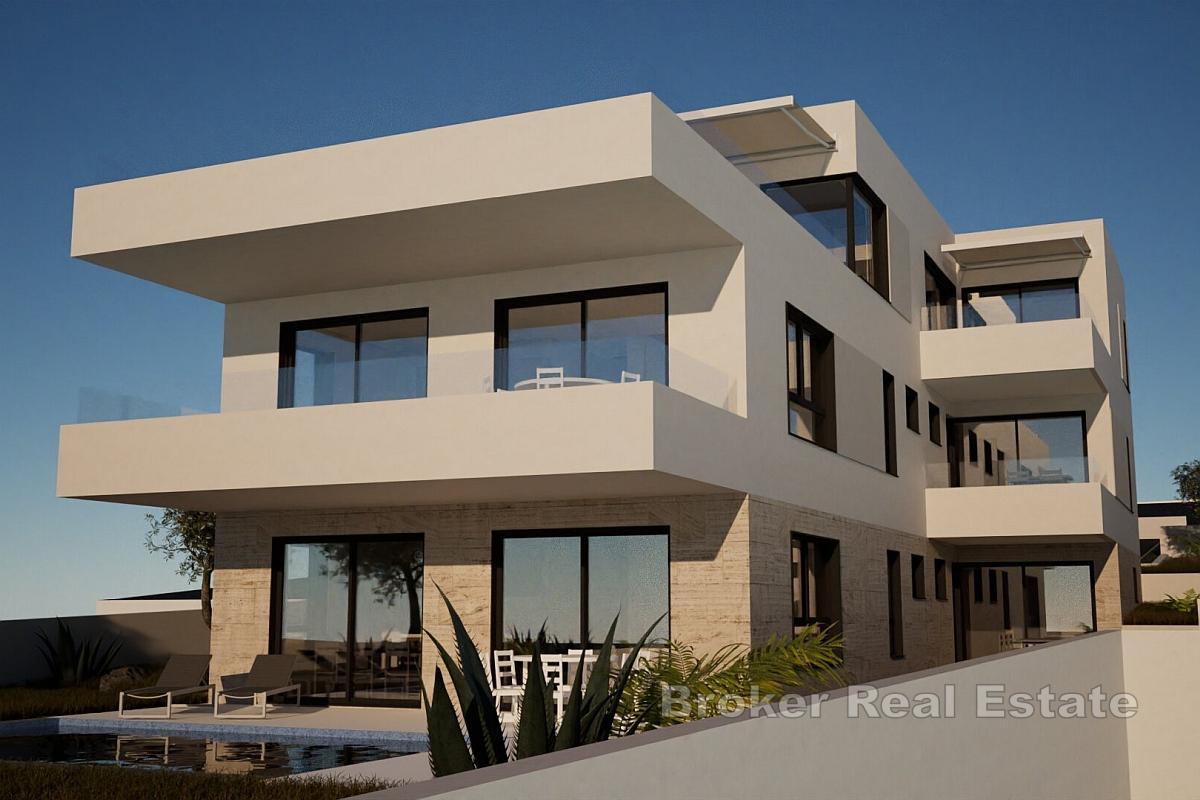 Beau terrain constructible avec projet et permis de construire