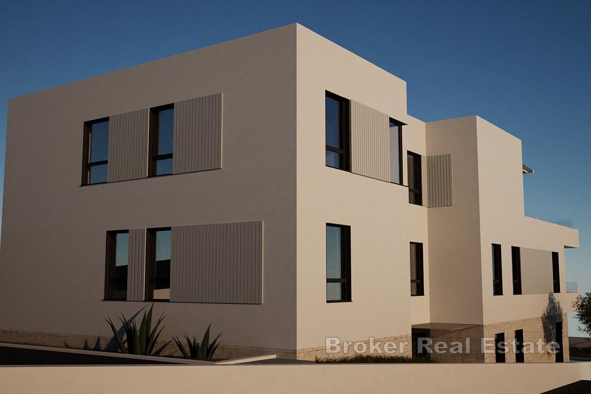 Beau terrain constructible avec projet et permis de construire