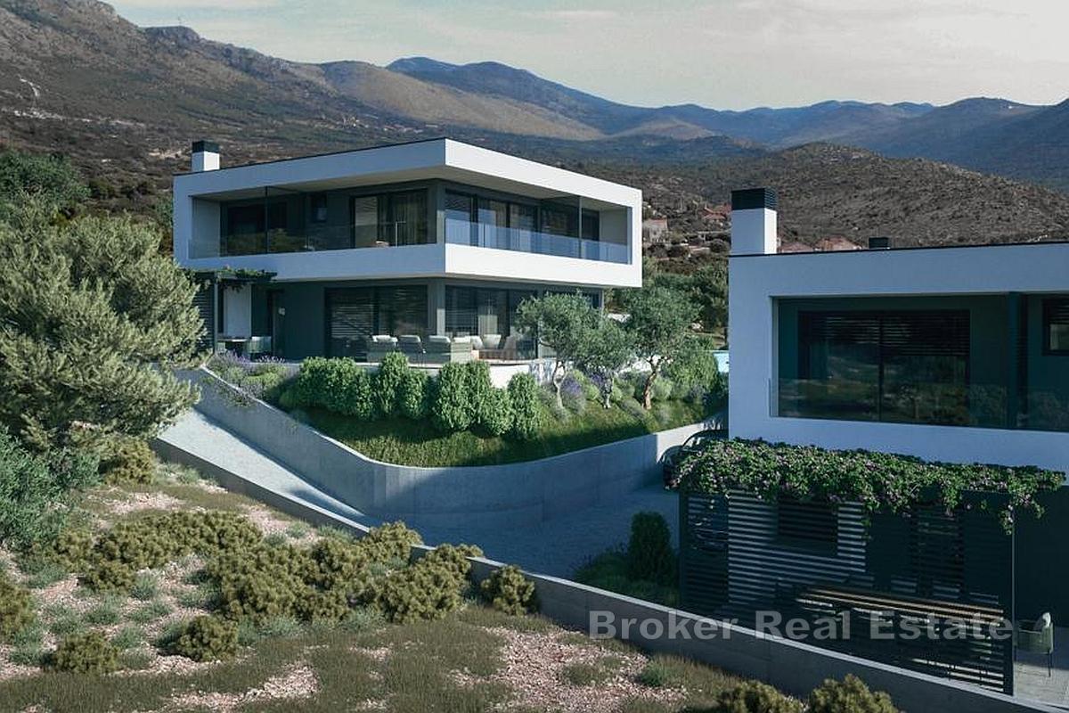 Terreno edificabile con progetto in posizione attraente vicino al mare