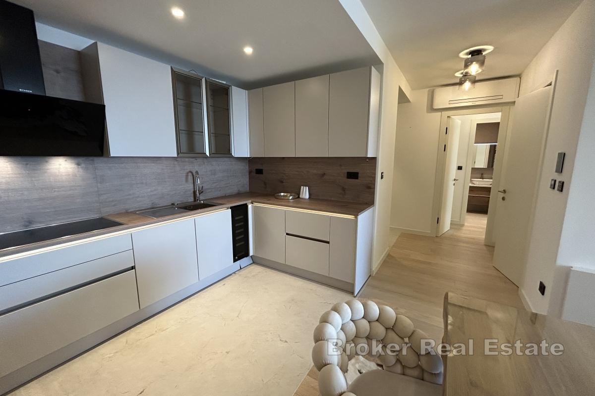 Lyxig lägenhet med två sovrum i en elitbyggnad