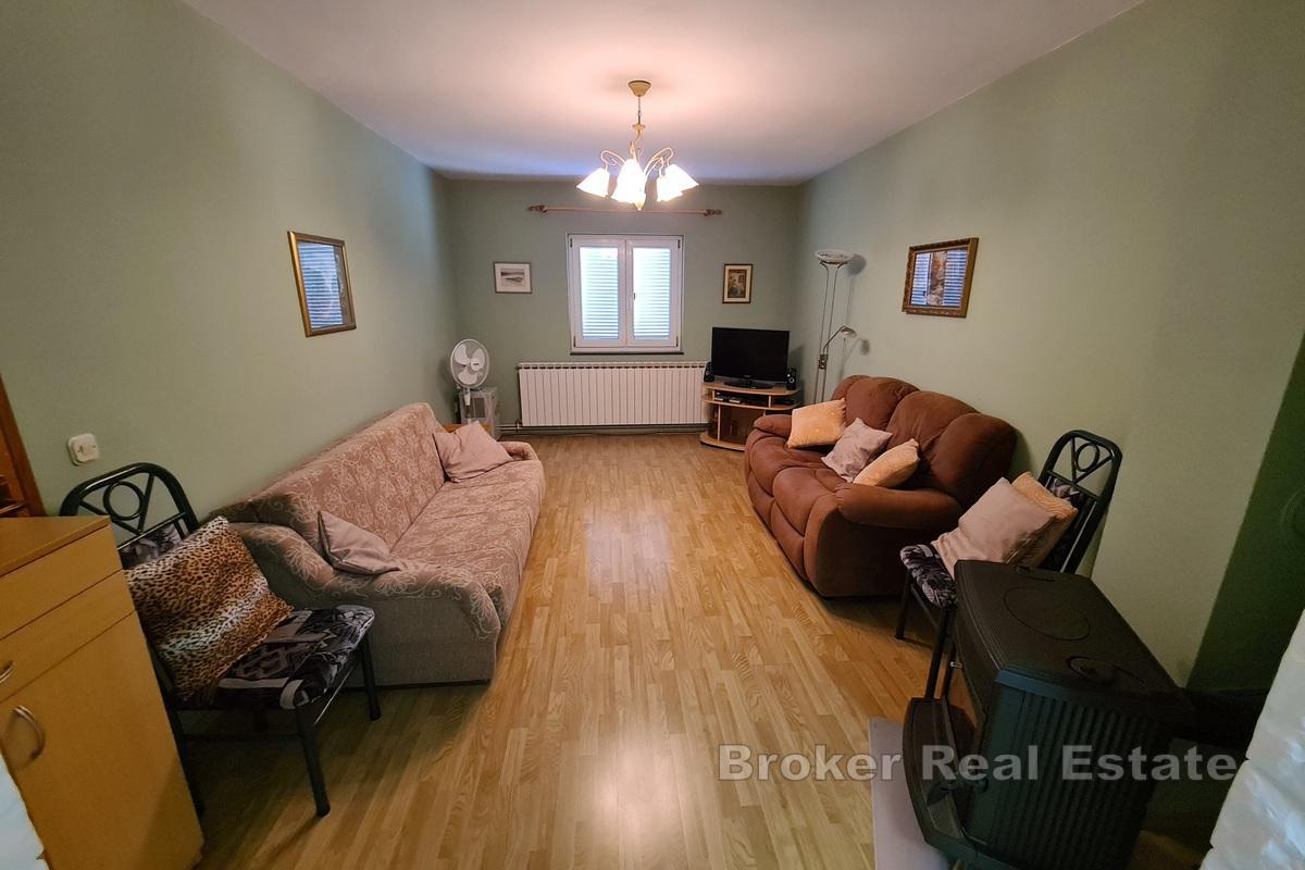 Enebolig nær stranden