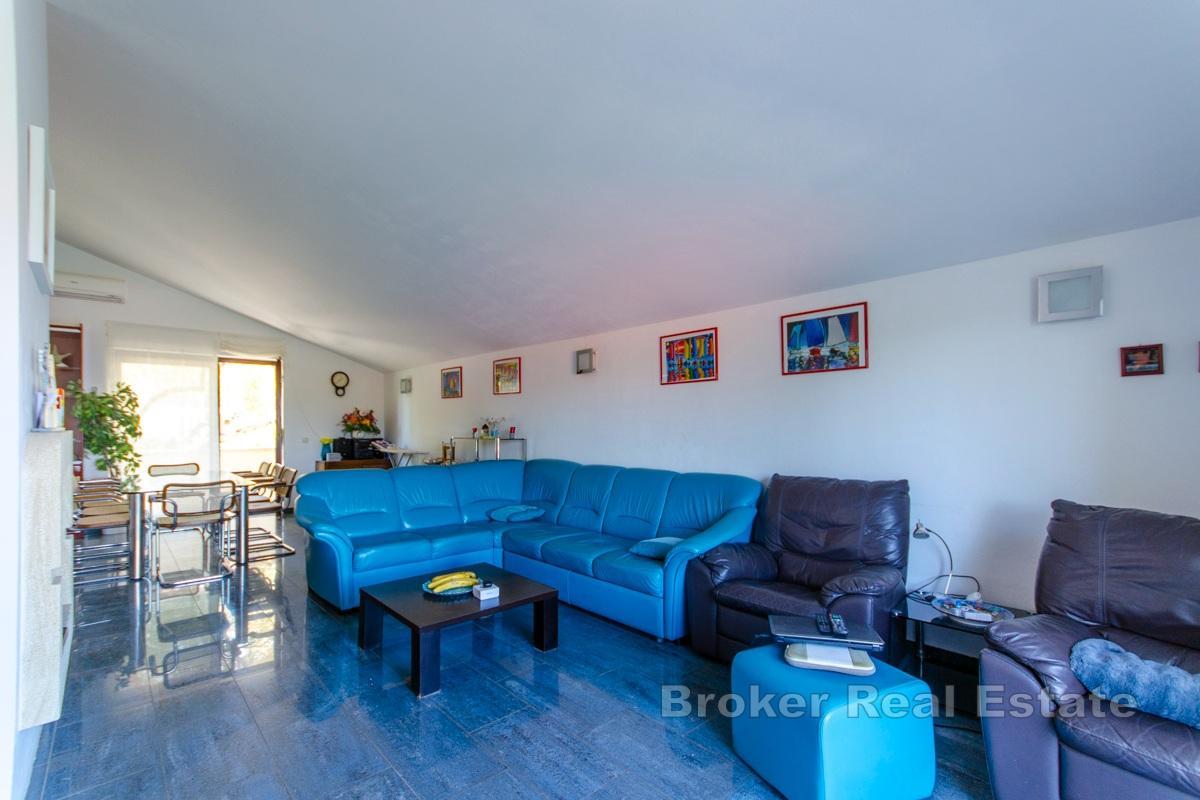 Apartmánový dům s bazénem