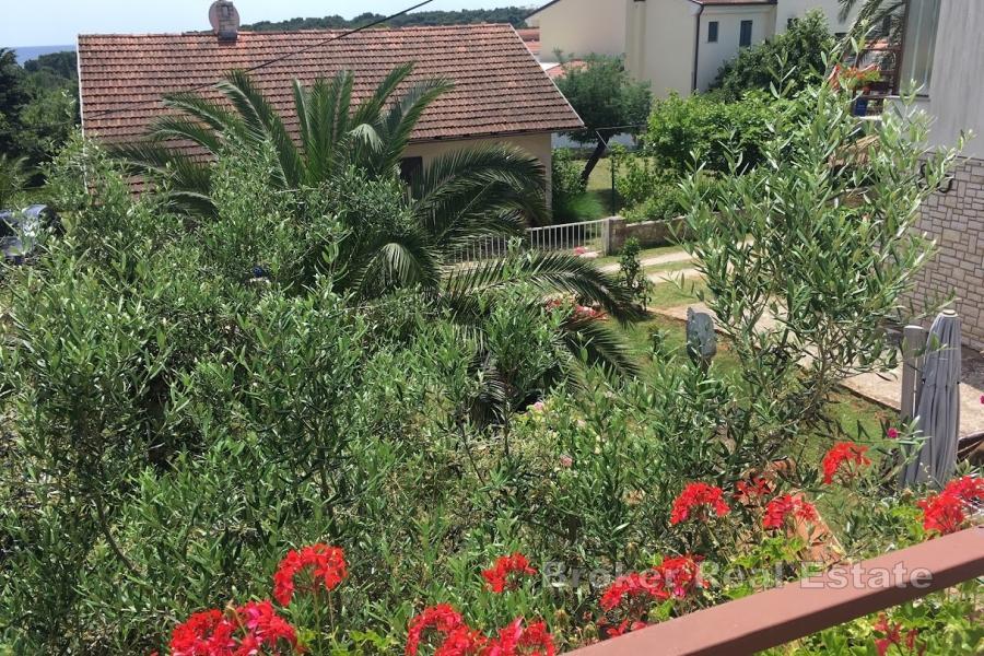 Appartement de deux chambres dans une station touristique