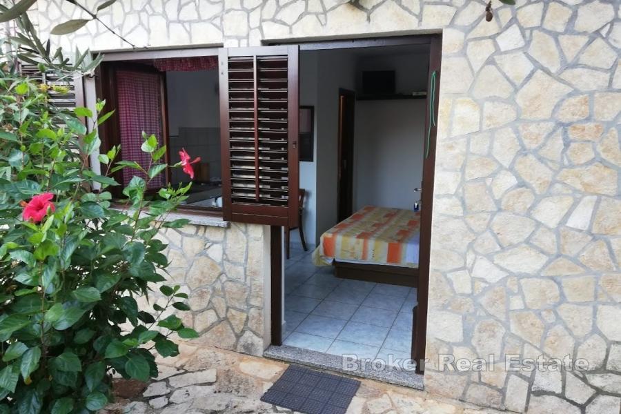 Tři apartmány s potenciálem