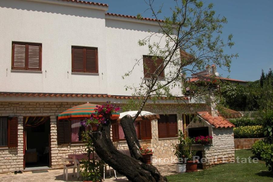 Tři apartmány s potenciálem