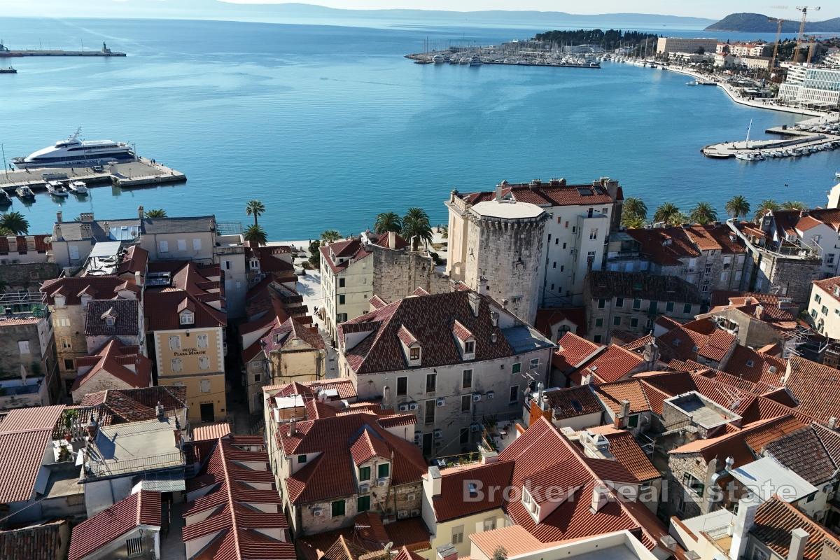 Exklusiv möjlighet - Kommersiell lokal i hjärtat av Split för långtidsuthyrning