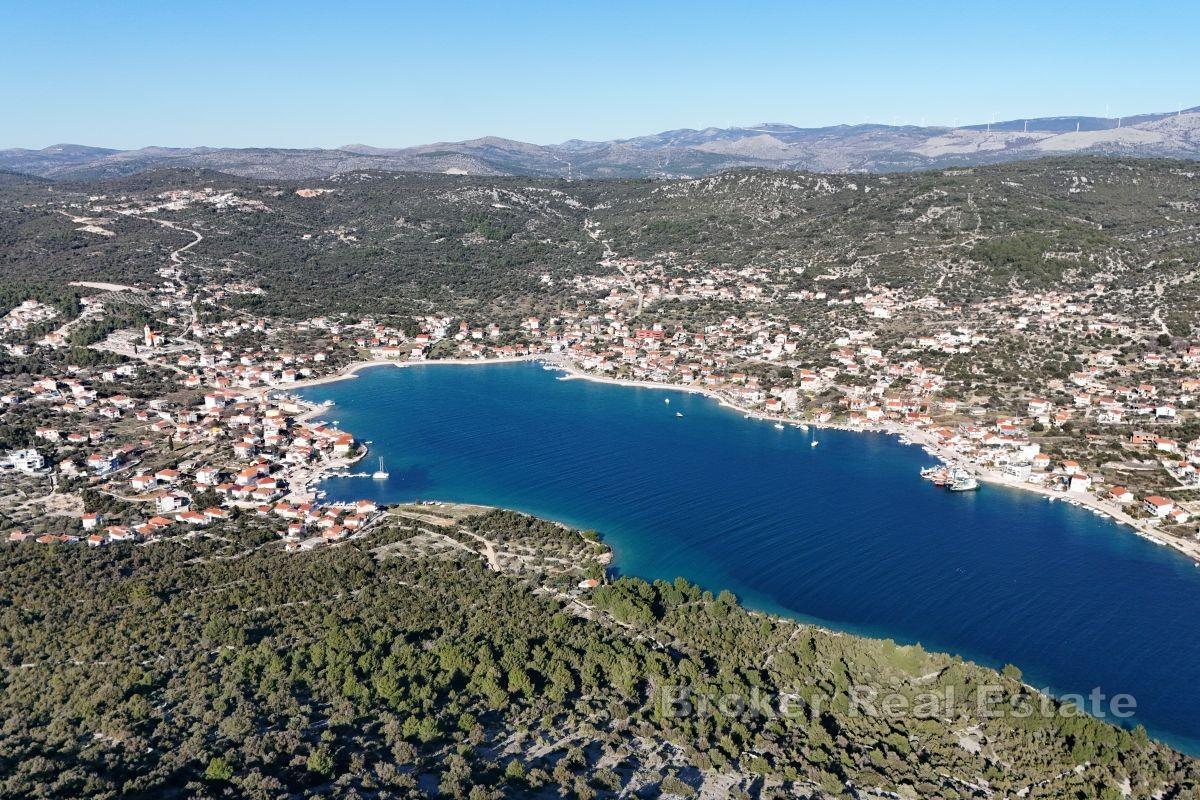 Terreno edificabile con vista mare aperta