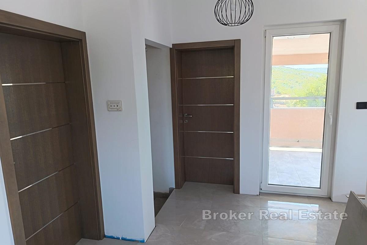 Maison avec piscine et vue mer