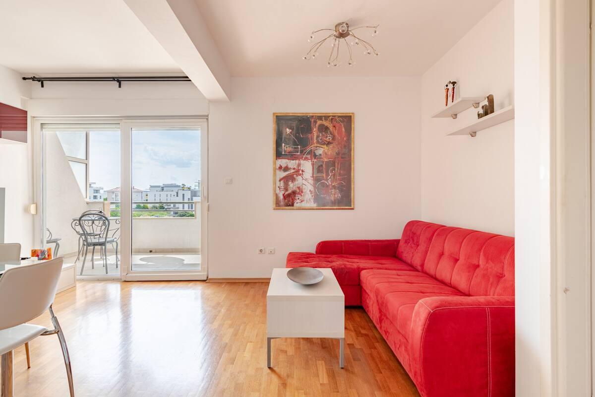 001-5395-30-Split-Comfortable-apartment-for-rent