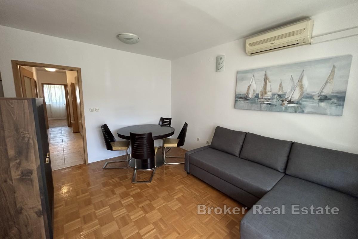 Fullt møblert leilighet i rolig beliggenhet