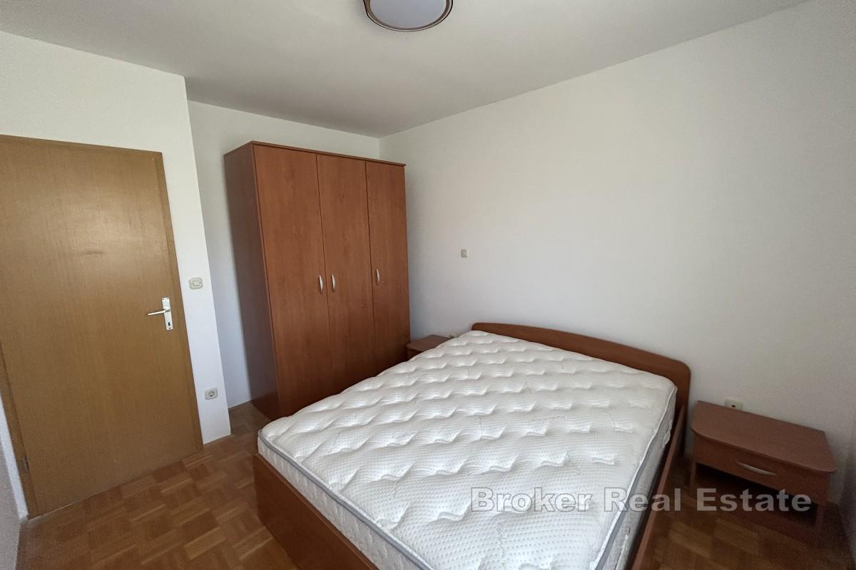 Fullt møblert leilighet i rolig beliggenhet