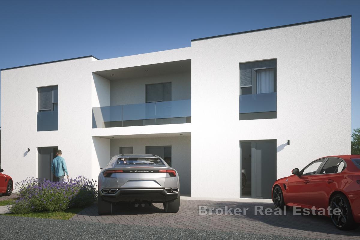 Nowoczesny apartament typu duplex z basenem