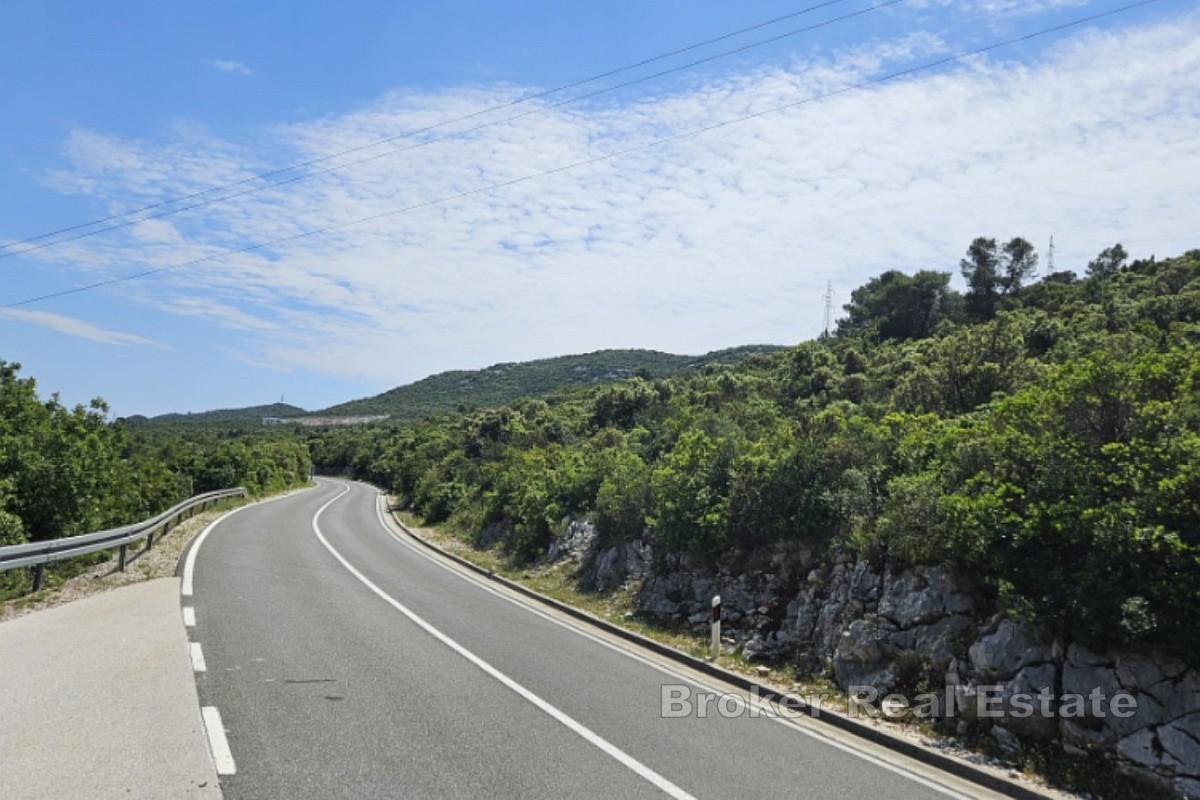 Terrain agricole dans un emplacement attrayant