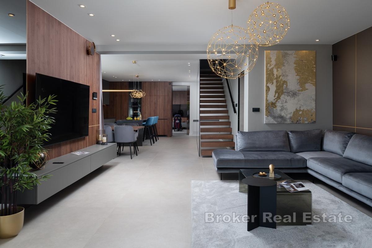 Villa de luxe avec piscine en première ligne de mer